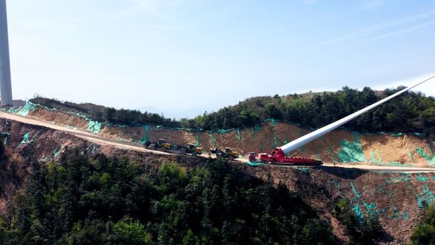 驾风凌岳丨永利集团重载装载机誊写工业实力-永利集团新闻-永利集团股份